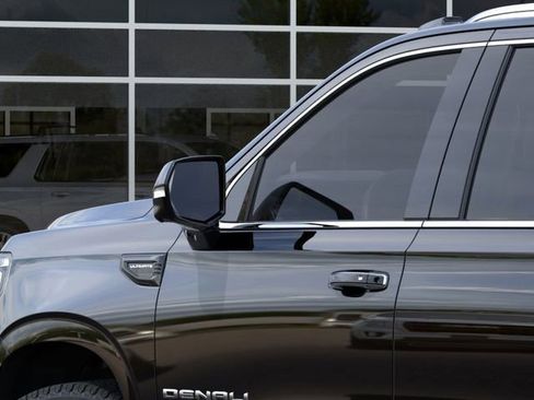 New 2026 GMC Yukon XL Denali Ultimate AWD/4WD image 12