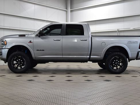 Used 2022 RAM 2500 Limited AWD/4WD image 4
