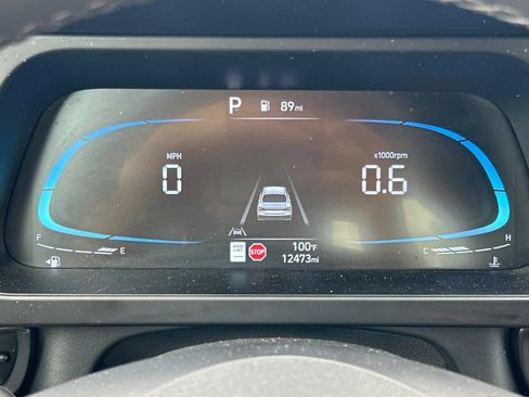 Used 2025 Hyundai Elantra Sport FWD image 24