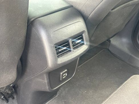 Used 2024 Chevrolet Equinox LS w/ LS Convenience Package FWD image 13