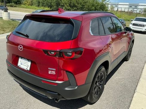 Used 2025 MAZDA CX-50 AWD 2.5 Hybrid w/ Premium Pkg image 9