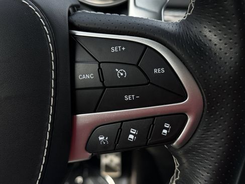 Used 2018 Jeep Grand Cherokee Trackhawk AWD/4WD image 27