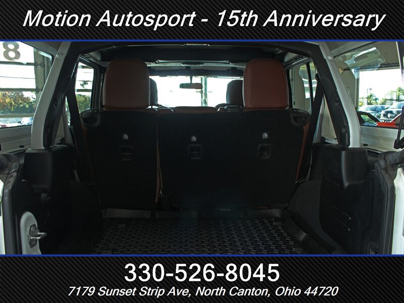Used 2019 Jeep Wrangler Unlimited Sahara w/ Cold Weather Group AWD/4WD image 7