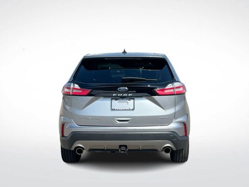 Used 2024 Ford Edge Titanium w/ Equipment Group 301A image 7