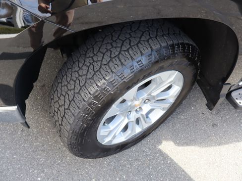 Certified 2025 Chevrolet Silverado 1500 LTZ w/ Technology Package image 42