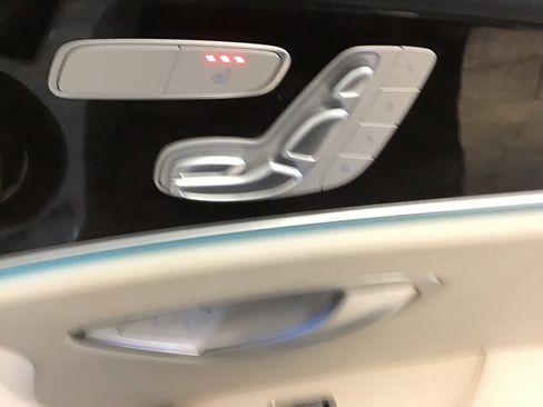 Used 2021 Mercedes-Benz E 350 4MATIC Sedan w/ Premium Package image 24