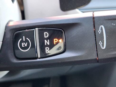 Certified 2024 Kia EV9 Wind AWD/4WD image 30
