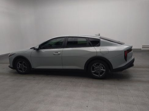 Used 2025 Kia K4 FWD image 3