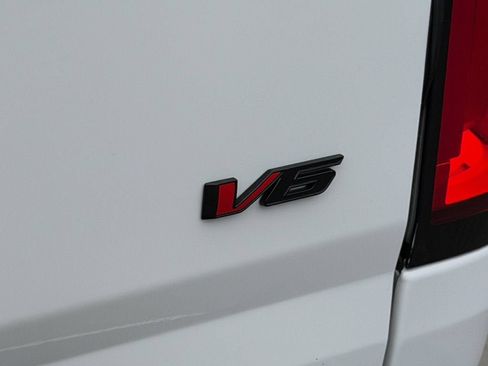 Used 2022 Chevrolet Colorado Z71 w/ Trail Boss Package AWD/4WD image 35