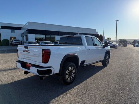 New 2026 GMC Sierra 3500 Denali w/ Denali Reserve Package image 5