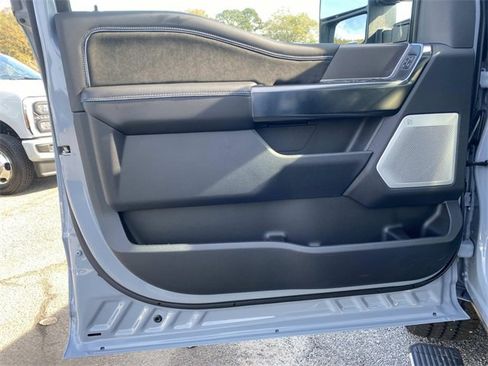 New 2026 Ford F350 Platinum image 14