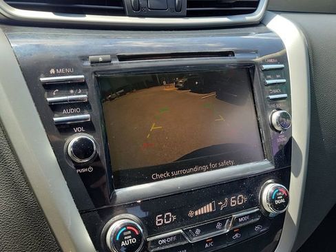 Used 2019 Nissan Murano SV AWD/4WD image 28