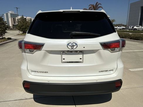 Used 2016 Toyota Highlander Limited image 22