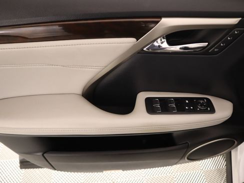 Used 2019 Lexus RX 350 FWD w/ Navigation Package image 17