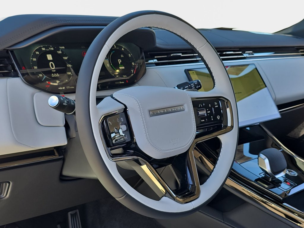 New 2027 Land Rover Range Rover Sport Battersea AWD/4WD image 17