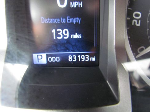 Used 2021 Toyota Tacoma SR5 RWD image 24