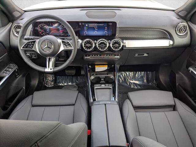 Used 2026 Mercedes-Benz GLB 250 image 14