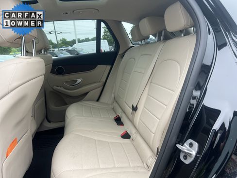 Certified 2022 Mercedes-Benz GLC 300 4MATIC image 32