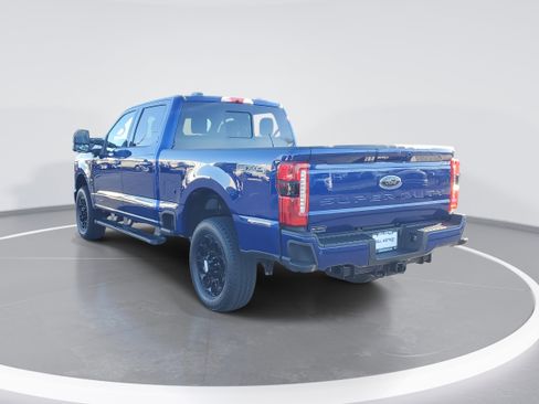 New 2026 Ford F250 Lariat w/ Black Appearance Package image 4