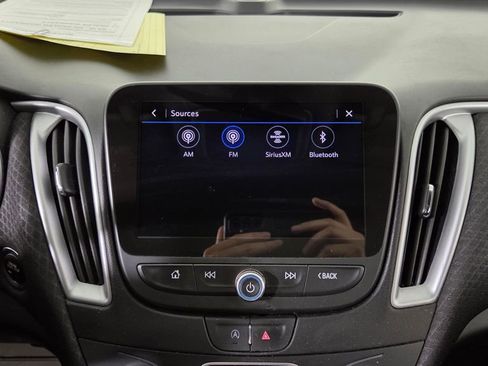 Used 2023 Chevrolet Malibu LT FWD image 22