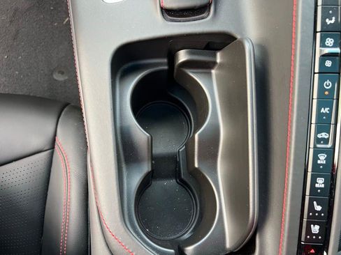 Used 2023 Chevrolet Corvette Stingray Premium Cpe w/ Body-Color Dual Roof Package image 36