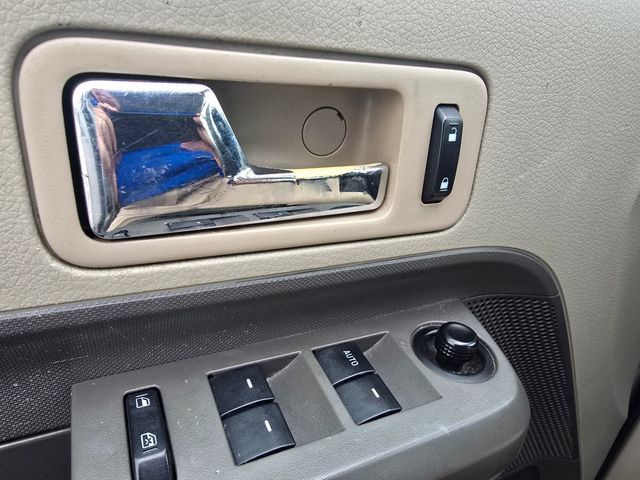 Used 2007 Ford Edge SE FWD image 15