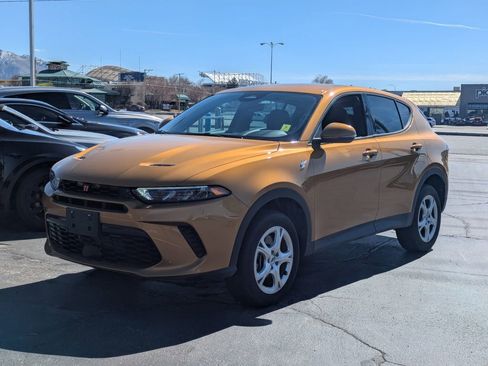 Used 2024 Dodge Hornet GT AWD/4WD image 9