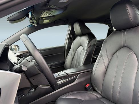 Used 2021 Toyota Avalon XLE w/ Carpet Mat Package (TMS) image 22