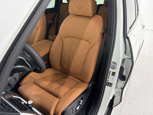 Used 2026 BMW X5 xDrive40i w/ Climate Comfort Package AWD/4WD image 13