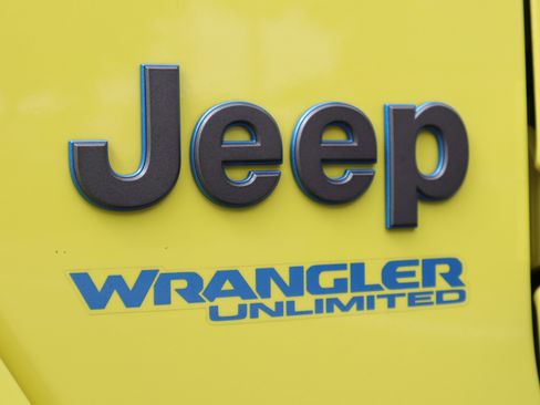 Used 2022 Jeep Wrangler Unlimited Rubicon 4xe w/ Cold Weather Group image 35