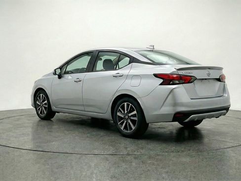 Used 2025 Nissan Versa SV FWD image 6