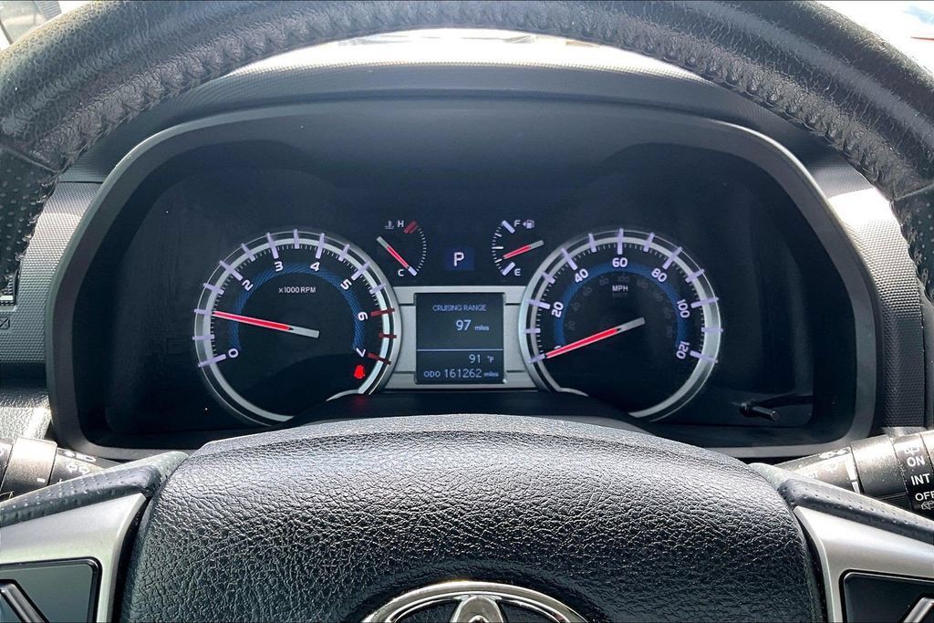 Used 2018 Toyota 4Runner SR5 Premium AWD/4WD image 12