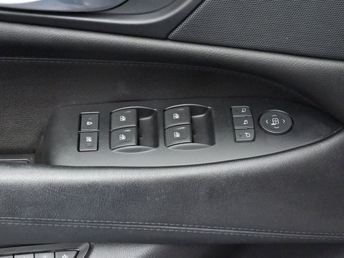 Used 2017 Cadillac Escalade ESV Luxury image 14