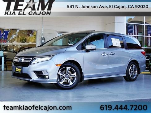 Used 2019 Honda Odyssey Touring image 2