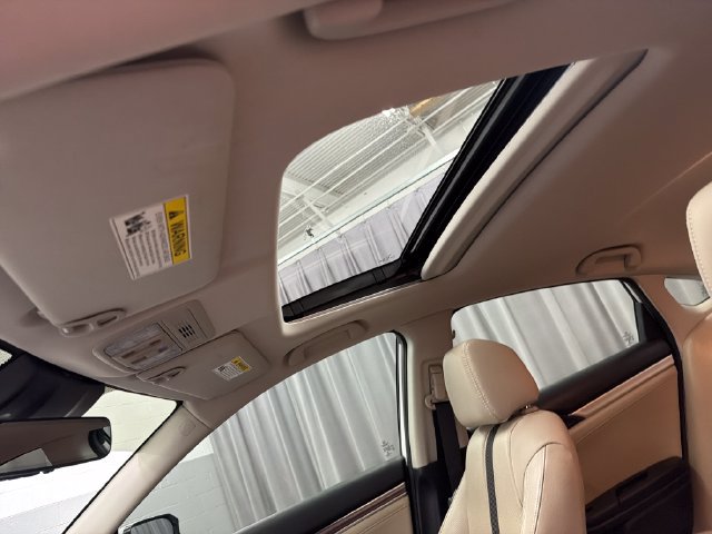 Used 2019 Honda Civic EX-L image 22