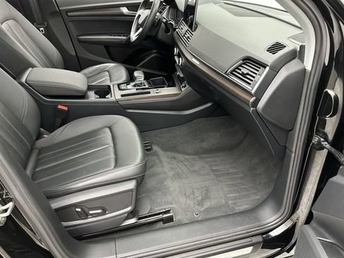 Used 2023 Audi Q5 2.0T Premium Plus w/ Premium Plus Package AWD/4WD image 25