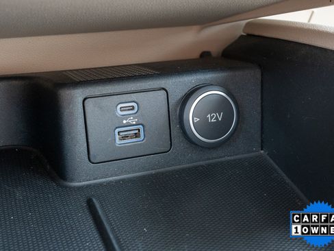 Used 2020 Ford Escape SEL FWD image 21