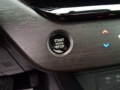 Used 2025 Nissan Murano SL w/ Cargo Package image 24