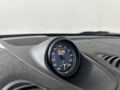 Certified 2025 Porsche 718 Boxster Spyder RS RWD image 20