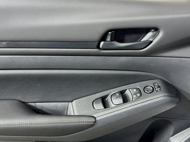 New 2026 Nissan Altima 2.5 SV FWD image 17