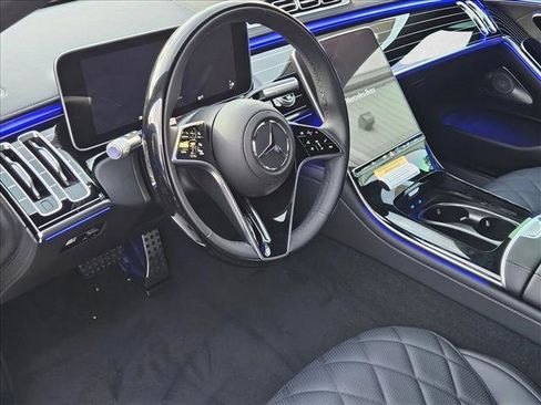 New 2026 Mercedes-Benz S 500 4MATIC image 3
