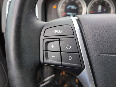 Used 2013 Volvo S60 T5 image 24