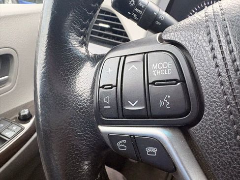 Used 2016 Toyota Sienna XLE image 33