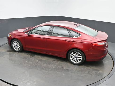 Used 2016 Ford Fusion SE image 40