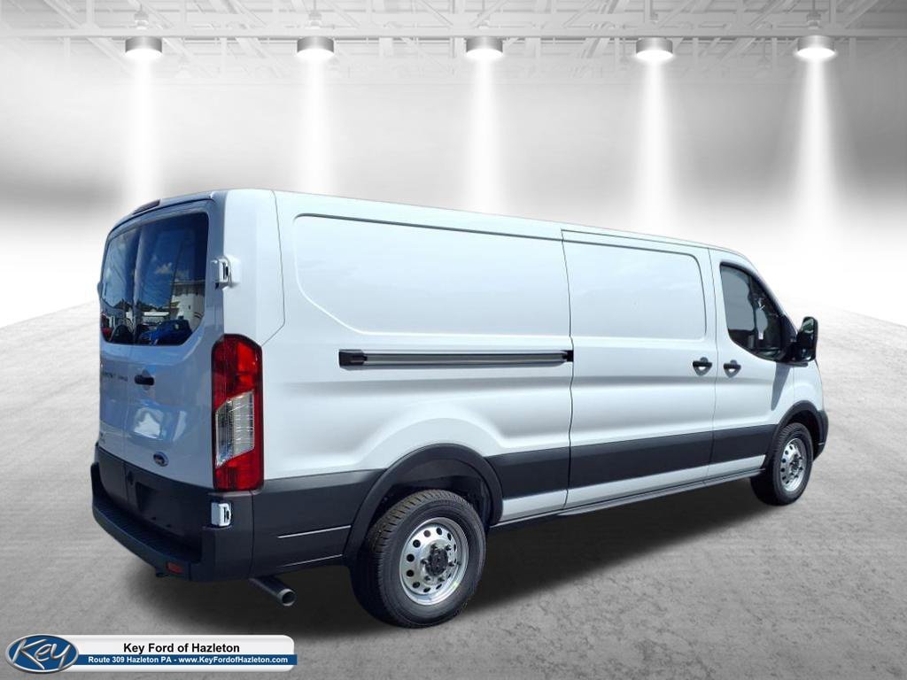 Used 2025 Ford Transit 350 148 Low Roof AWD image 3