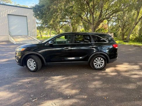Used 2016 Kia Sorento L FWD image 8