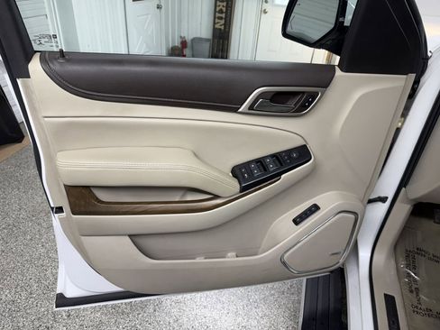 Used 2018 GMC Yukon XL Denali w/ Denali Ultimate Package image 21