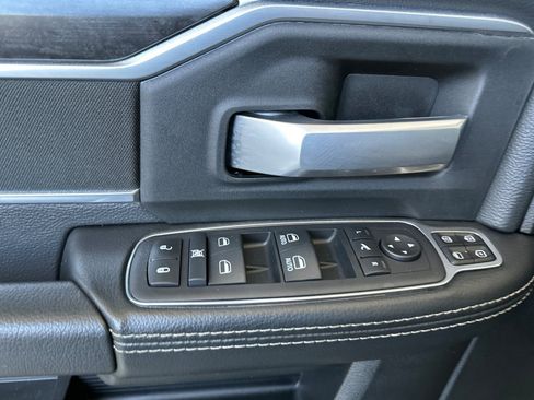 Used 2024 RAM 2500 Big Horn w/ Bed Utility Group image 11