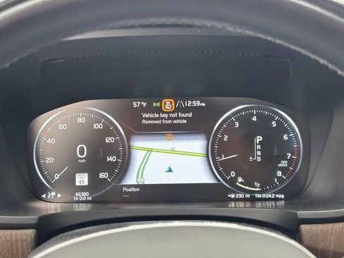 Used 2021 Volvo V90 T6 Cross Country image 19