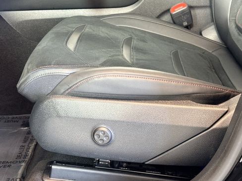 Certified 2024 Mercedes-Benz GLC 43 AMG 4MATIC image 18